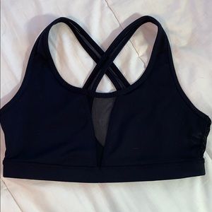 Black gap fit sports bra